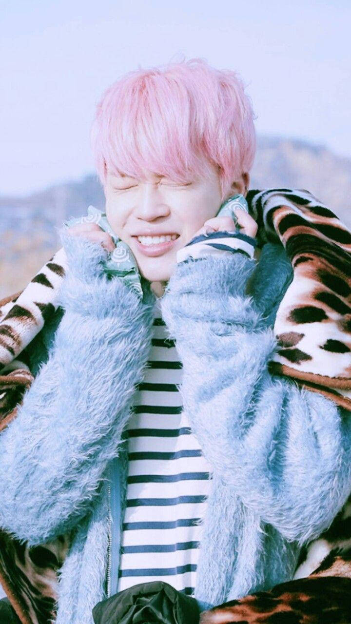 Χαριτωμένος BTS Jimin με Χειμερινά Ρούχα Ταπετσαρία