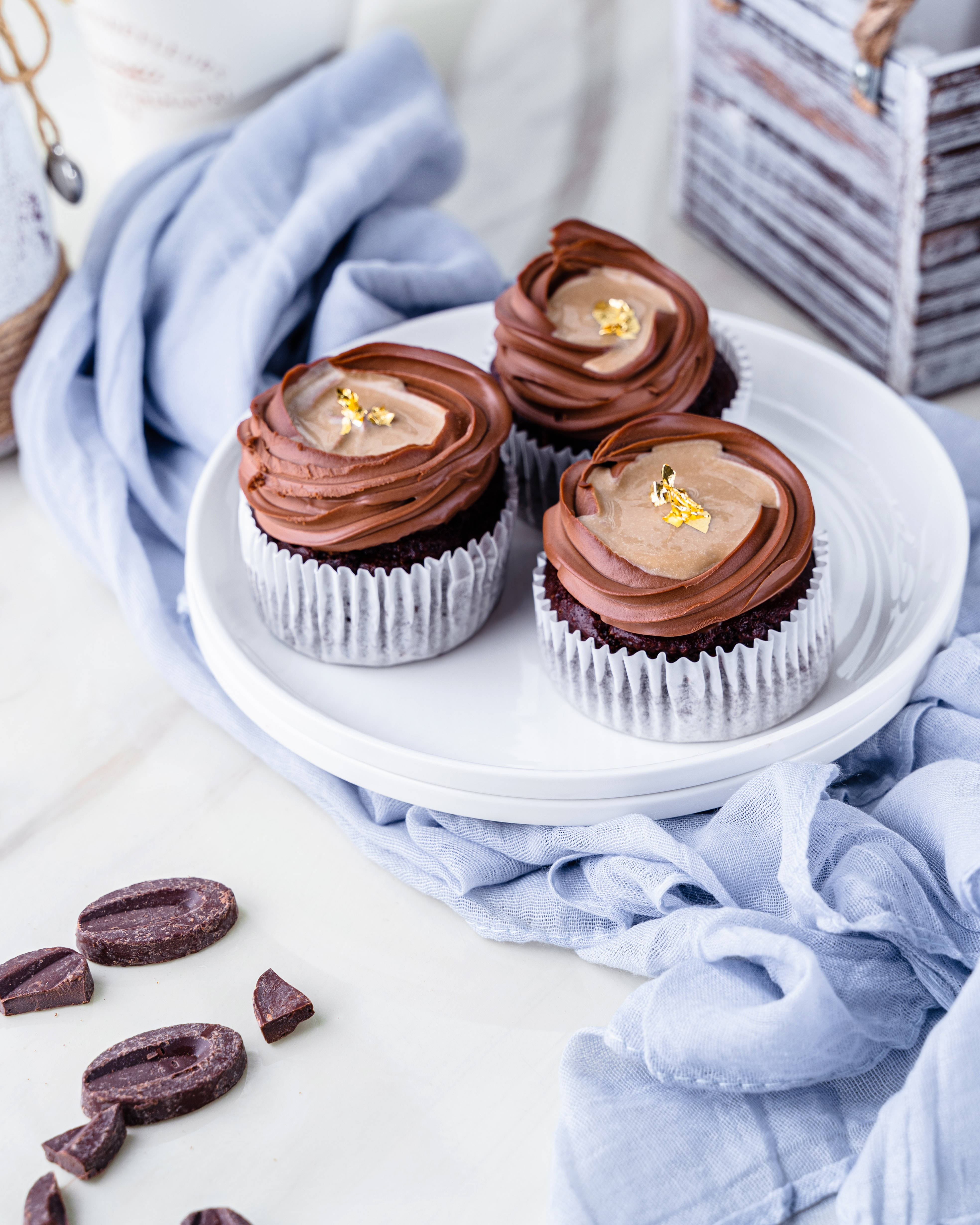 Χρυσό Σοκολατένιο Cupcake Ταπετσαρία