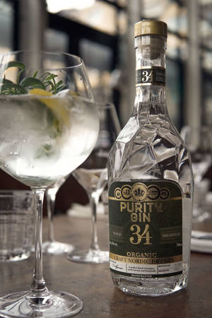 Purity Gin — Xiaomi Pad Ταπετσαρία