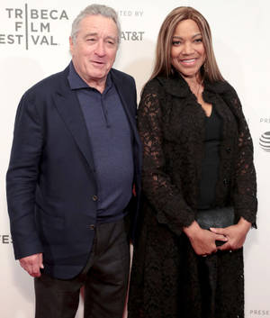 Robert De Niro Και Σύζυγος ταπετσαρία — Motorola Razr Ultra 2025 Ταπετσαρία