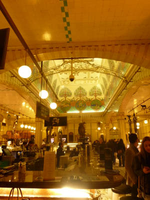 Άνθρωποι στα Ψώνια στο Harrods — Κίτρινο αισθητικό Ταπετσαρία