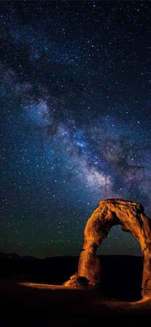 Γαλαξίας Πάνω από την Delicate Arch — Xiaomi 17 Pro Ταπετσαρία