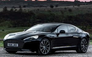 Εντυπωσιακό Aston Martin Rapide S σε Δράση — MacBook Pro 13 Ταπετσαρία