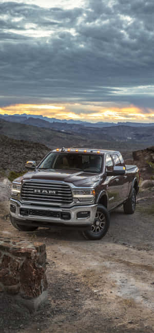 Φωτογραφία Pickup Truck Ασημί 2500 RAM — 1284x2778 Ταπετσαρία