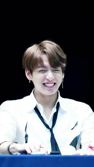 Χαριτωμένος BTS Jungkook Χαμογελά σε Συνάντηση Θαυμαστών — Χαριτωμένο bts Ταπετσαρία